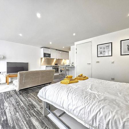 City Waterside, Old Street, Angel, Entire Private Apartment London Exterior photo
