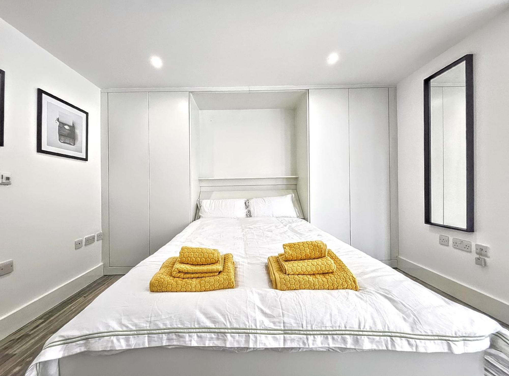 City Waterside, Old Street, Angel, Entire Private Apartment London Exterior photo